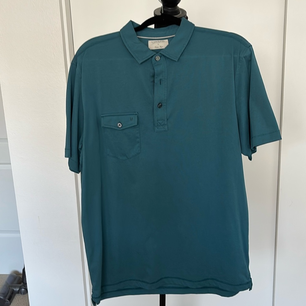 Linksoul short sleeve with pocket.